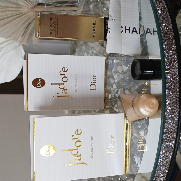 New 2 Dior J'adore Eau de Parfum and 1 Chanel Sublimage cream - Picture 14 of 17